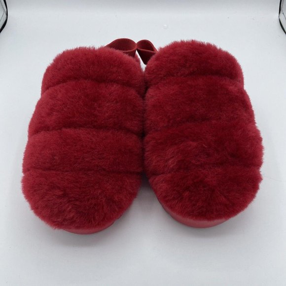 UGG Women's SUPER FLUFF SLIPPERS in RIBBON RED sz 8 1121751-NEW w/marks on soles - Picture 1 of 15